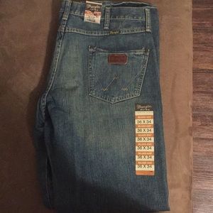 Brand new wrangler blue jeans